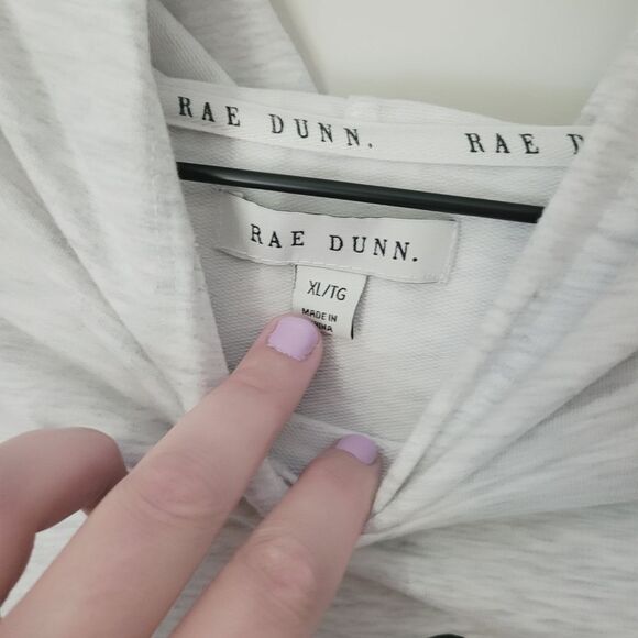Rae Dunn Be Bold Light Grey Hoodie Size Extra Large - Picture 2 of 6